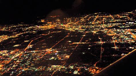Flying over Dallas for Landing at DFW Airport [Delta Airlines.